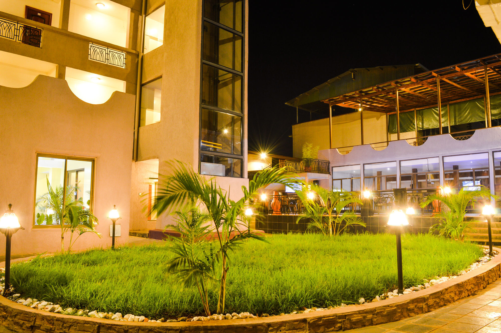 Decale Jewel Stone Hotel Nairobi Exterior photo